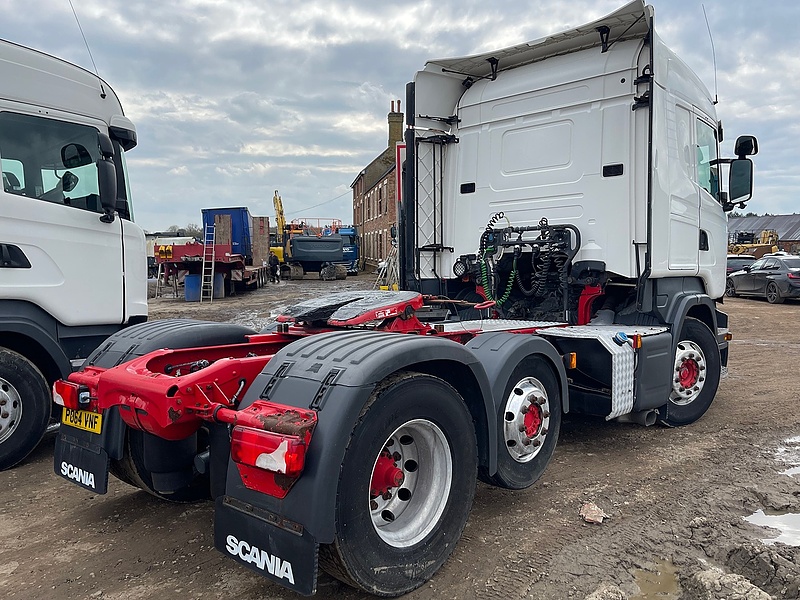 Scania 6x2 Euro 5 Tractor Unit