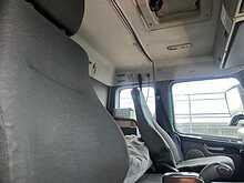 Volvo FM12 6x2 Mid Lift Tractor Unit 