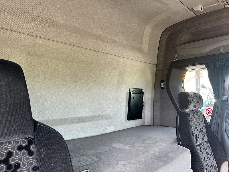 Scania 6 Compartment Fuel Tanker