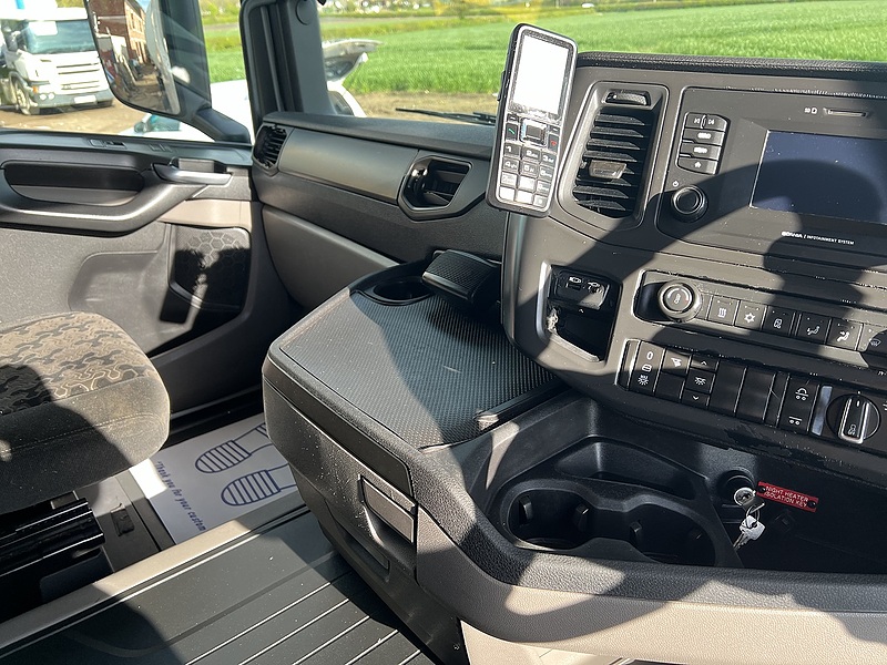 Scania 6 Compartment Fuel Tanker