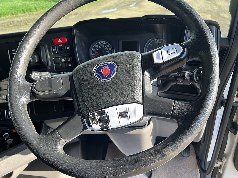 Scania 6 Compartment Fuel Tanker