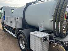 Isuzu Forward NVS 190 7.5 Ton Vacuum Tanker 