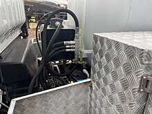 Isuzu Forward NVS 190 7.5 Ton Vacuum Tanker 