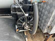 Isuzu Forward NVS 190 7.5 Ton Vacuum Tanker 