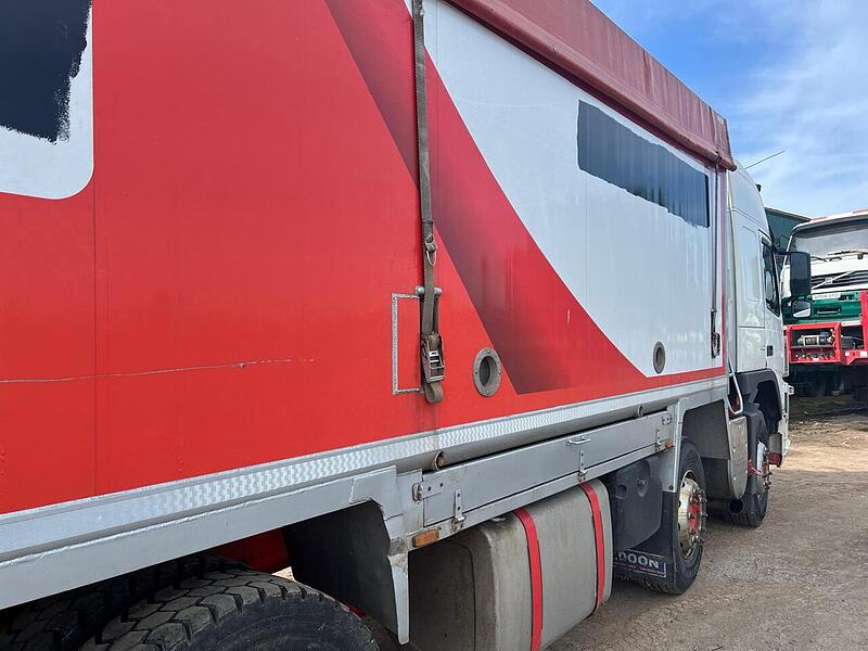 Volvo Globetrotter Bulk Blower Tipper