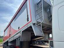 Volvo FM Globetrotter Bulk Blower Tipper 