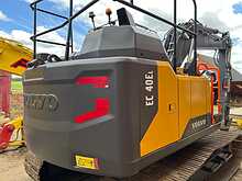 Volvo EC140 Tracked Excavators 