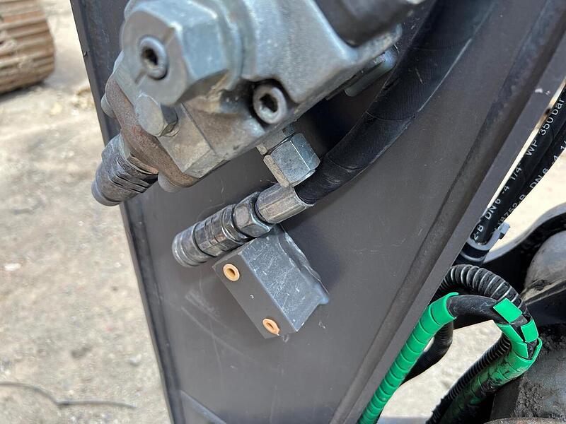 Volvo Tracked Excavators