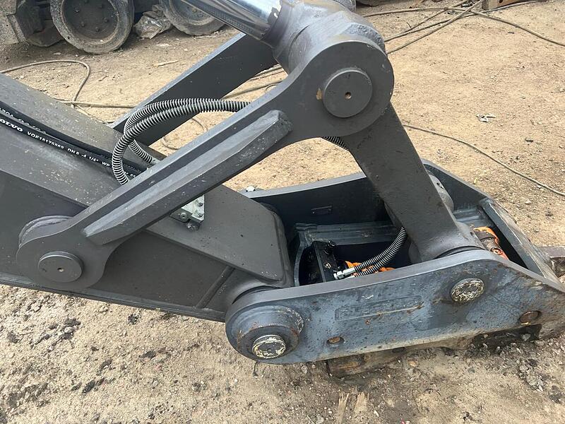 Volvo Tracked Excavator