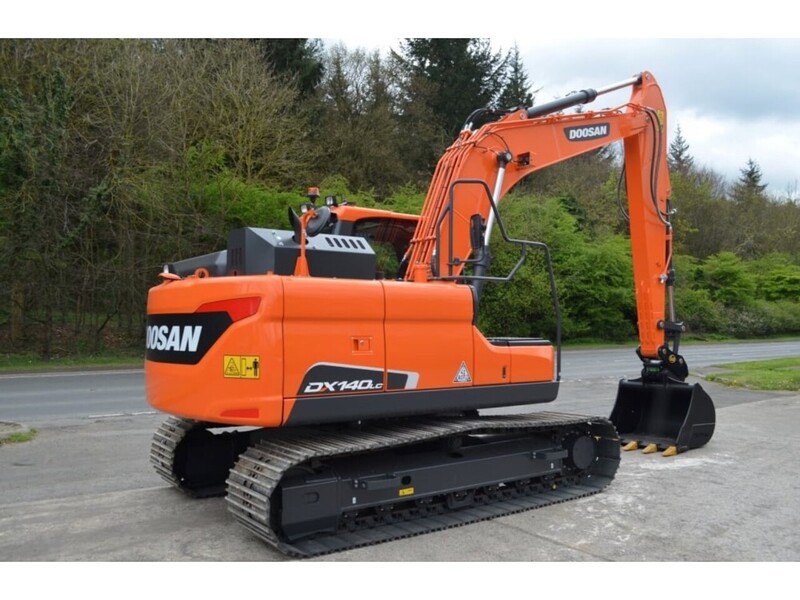 Doosan Tracked Excavator