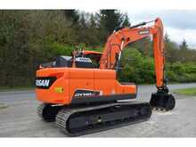 Doosan DX140 LCR-5 Tracked Excavator 