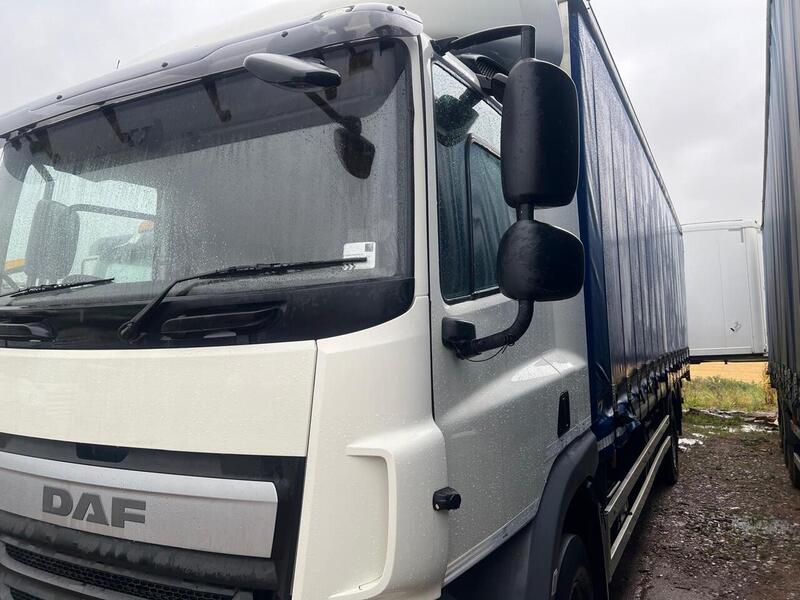 DAF 330 29ft Curtain Side 