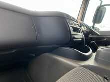 DAF CF 330 29ft Curtainsider 