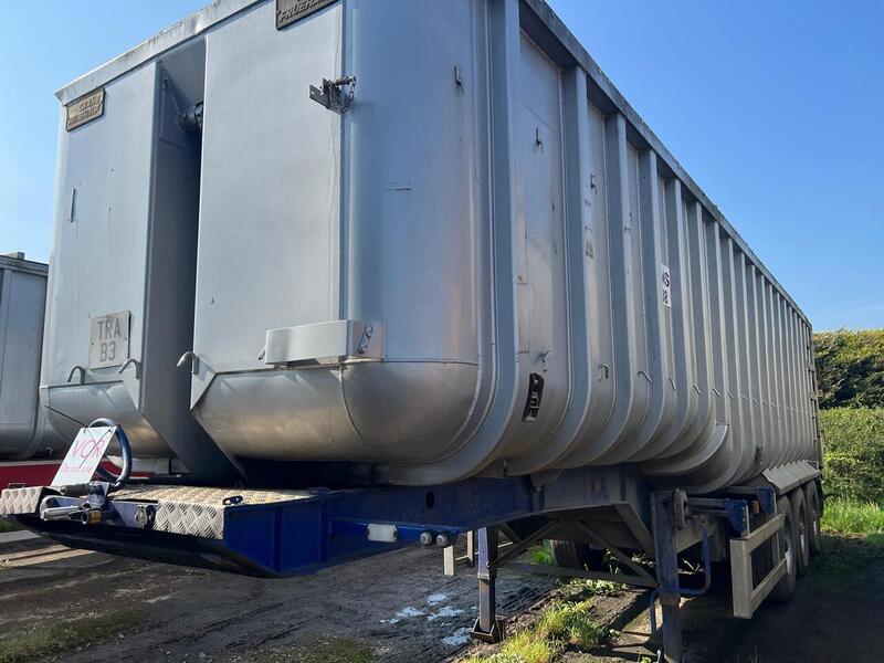 Freehand Tipping Trailer