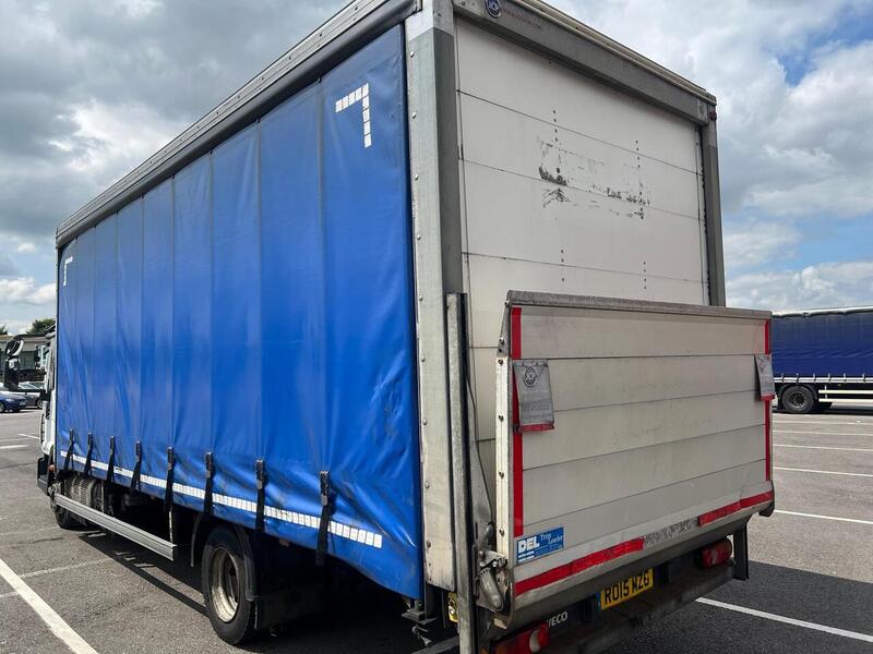 Iveco 7.5 Ton Curtainside with Tail Lift