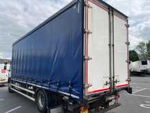 DAF LF 280 Curtain Sider with Tuck Away Tail Lift 