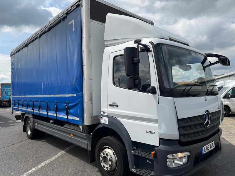 Mercedes-Benz 1218 Curtain Sider with Tail Lift 