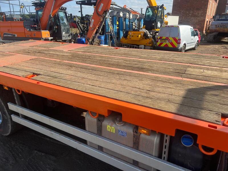 Scania Beavertail with Winch