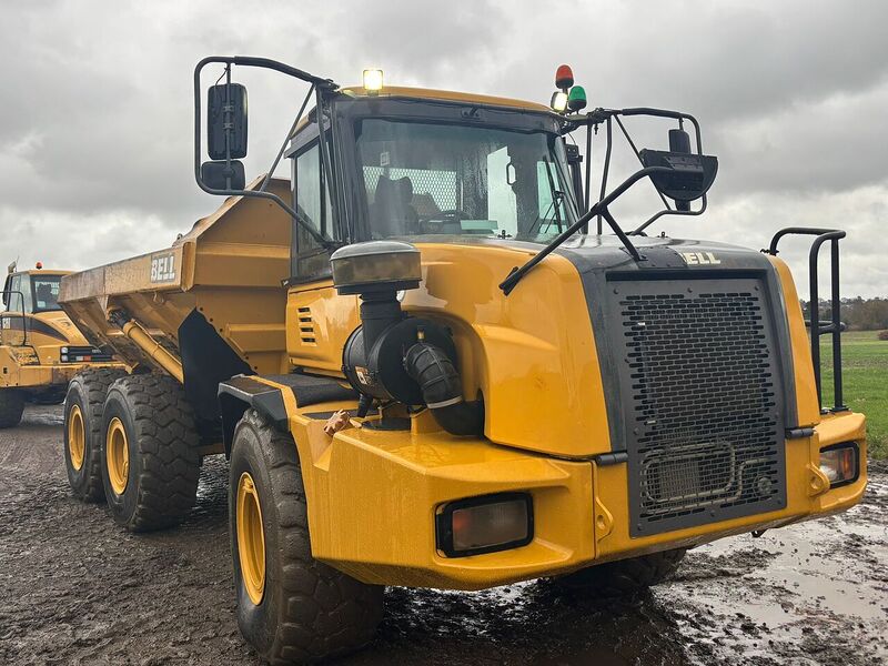 Bell 6x6 Dump Truck