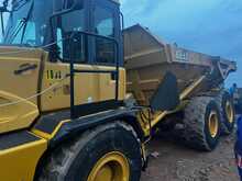 Bell B25D 6x6 Dump Truck 