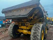 Bell B25D 6x6 Dump Truck 