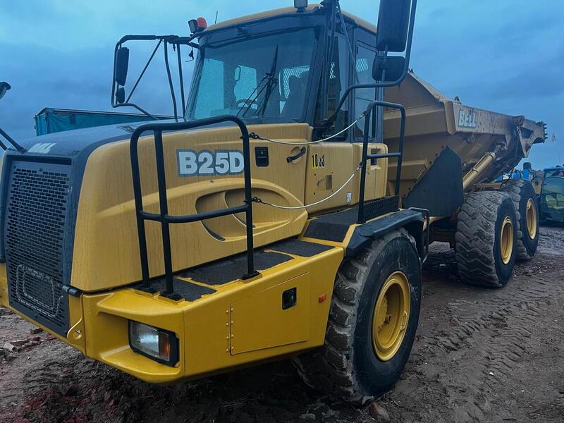 Bell 6x6 Dump Truck