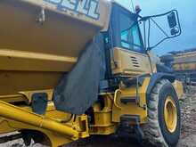 Bell B25D 6x6 Dump Truck 