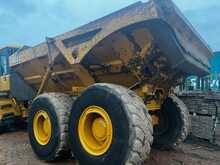 Bell B25D 6x6 Dump Truck 