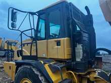 Bell B25D 6x6 Dump Truck 