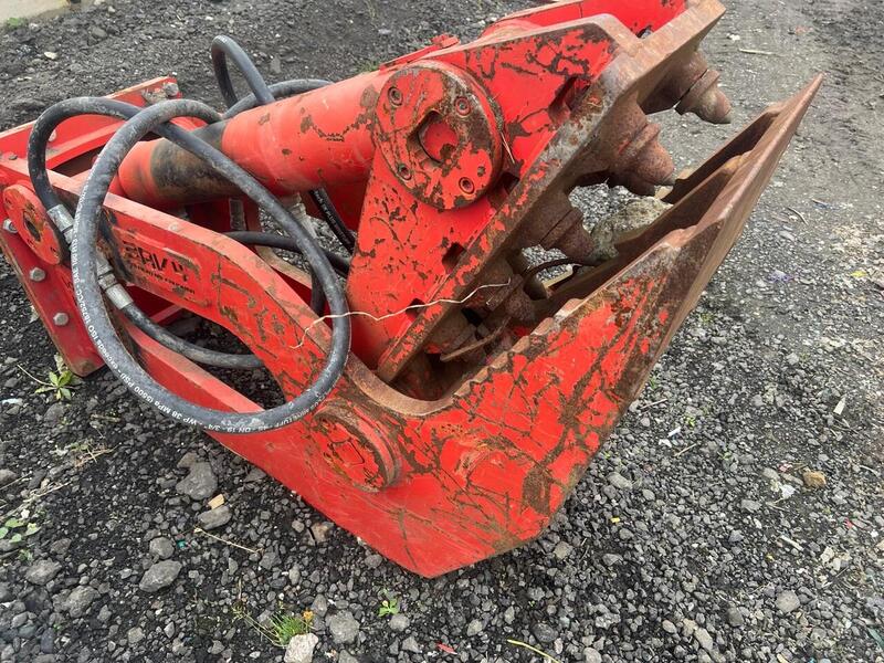 BAV Crushers Attachment