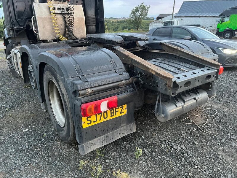 Mercedes-Benz 2545 Tractor Unit