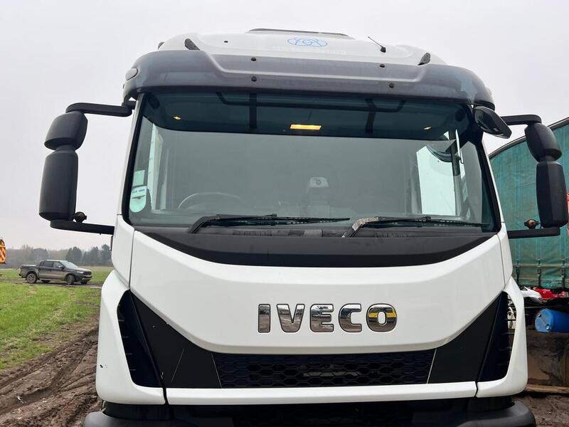 Iveco  180E250 Curtain Side