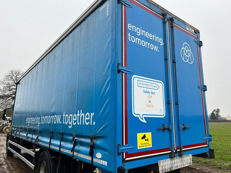 Iveco 180E 250 Scaffold Body 