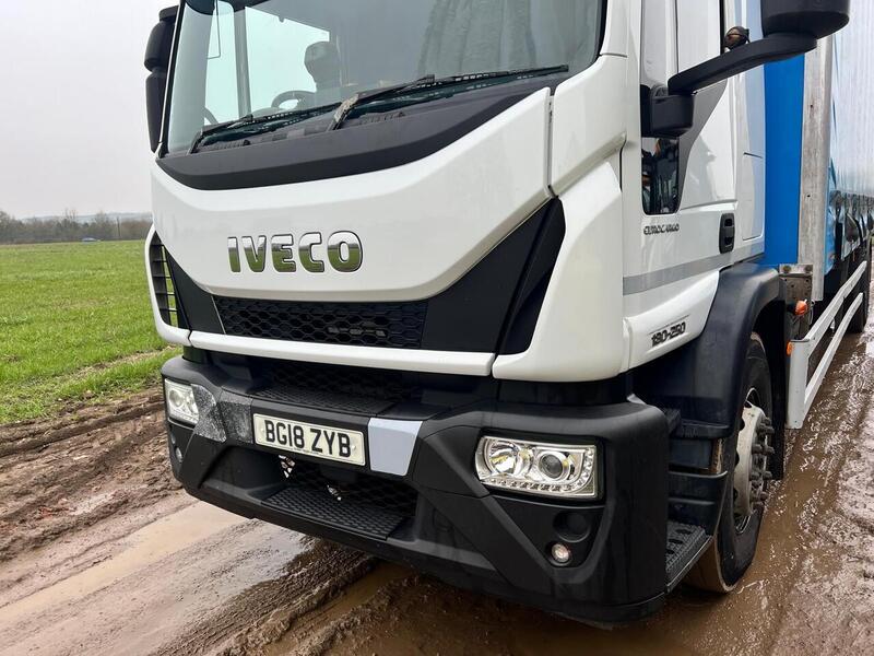 Iveco 180E 250 Scaffold Body 