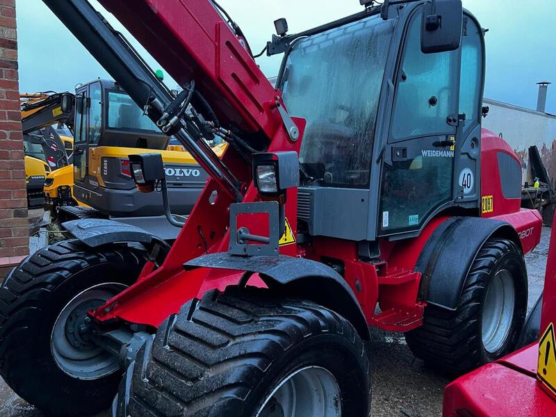 Weidemann Loader