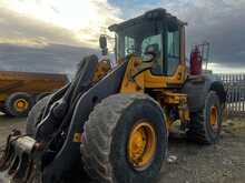Volvo L120H Loading Shovel 