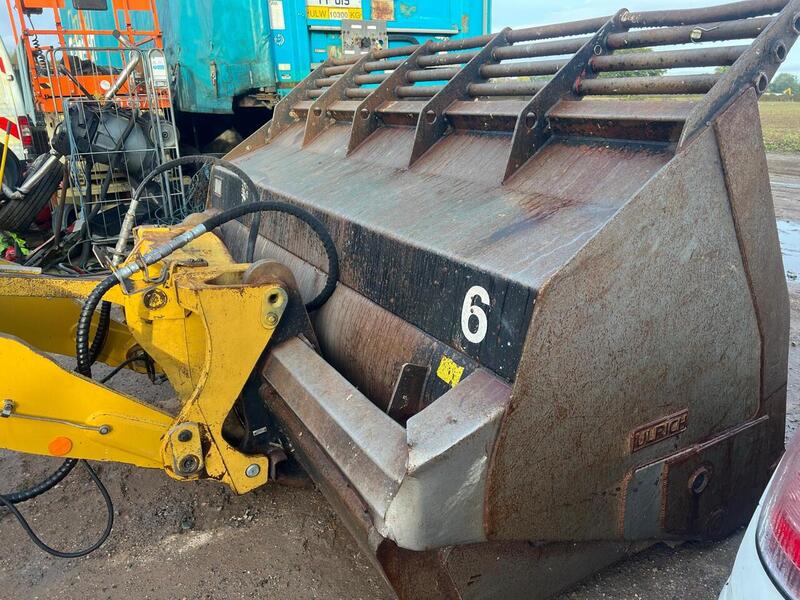 Caterpillar Loading Shovel