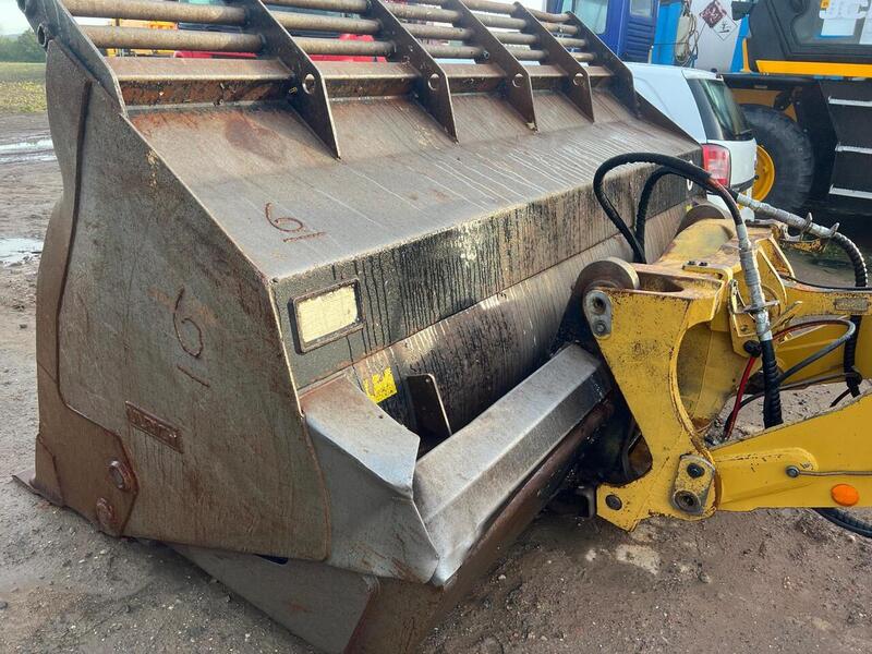 Caterpillar Loading Shovel