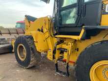 Caterpillar 930M Loading Shovel 