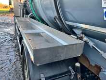 Mercedes-Benz Econic Stainless Steel Vac Tanker 