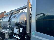 Mercedes-Benz Econic Stainless Steel Vac Tanker 