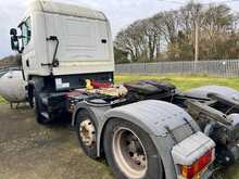 Scania R420 Mid Lift Tractor Unit 