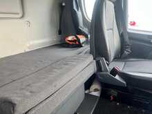 Scania R420 Mid Lift Tractor Unit 