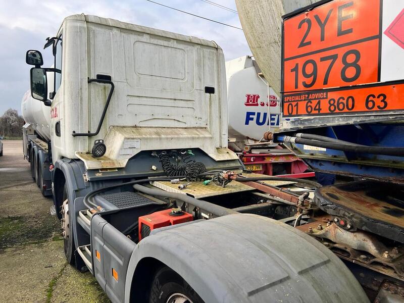 Scania 420 PET Reg Tractor Unit