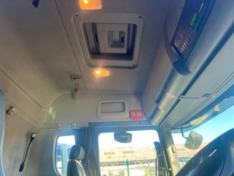 Scania 18 Ton Box Van