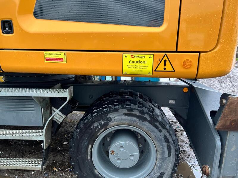 Liebherr Material Handler