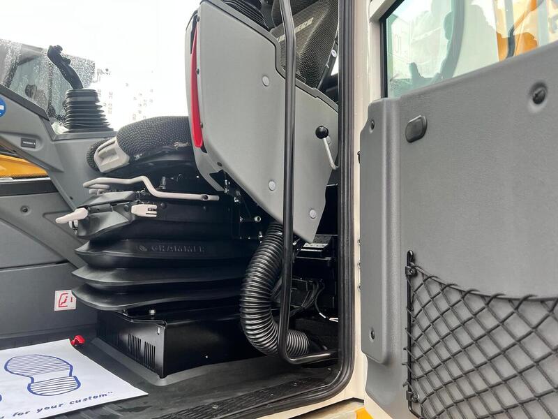 Liebherr Material Handler