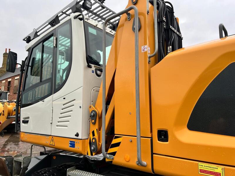 Liebherr Material Handler