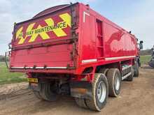 Scania P370 8x4 Steel Body Tipper 