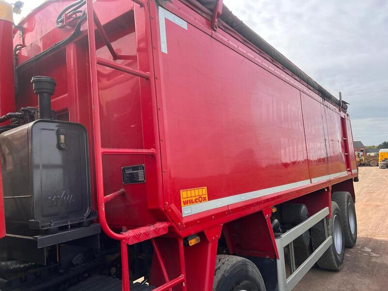 Scania 8x4 Steel Body Tipper